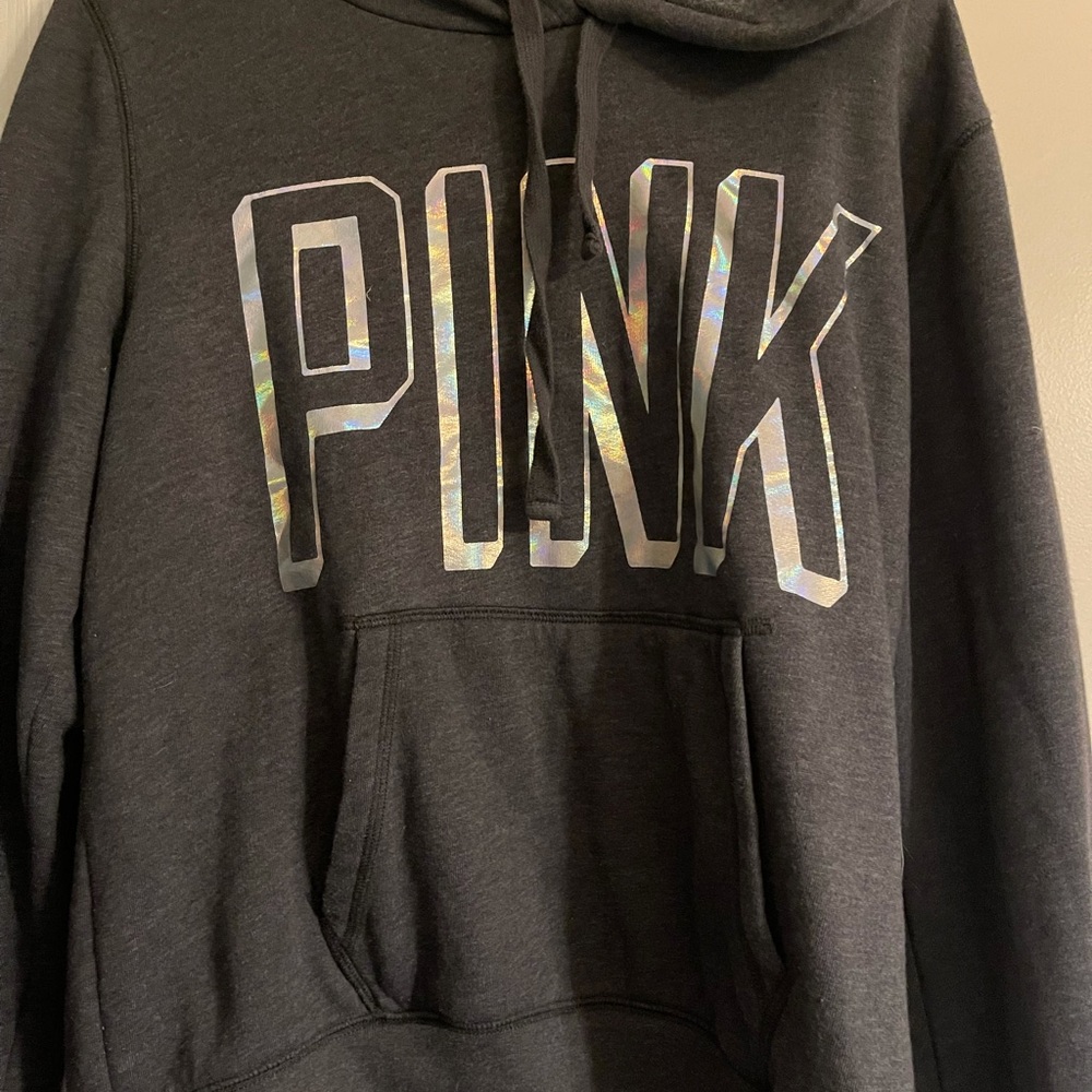Pink sweatshirt holographic
